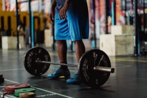 Deadlift Form for Beginners: Conventional Stance Explained