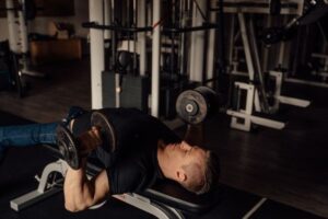 Reps and Sets for Muscle Growth vs Strength Explained